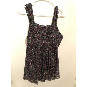 SALE Floral express tank top